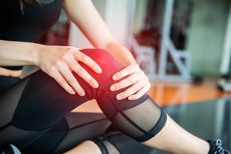 Why You Shouldn't Ignore a Sports Injury: See a Chiropractor Instead